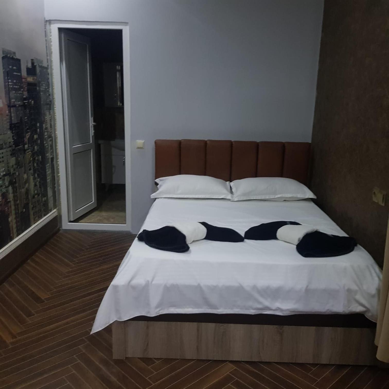 Apartmán Гостевой Дом Поти Exteriér fotografie
